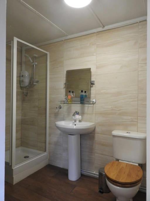 Skylark Shepherds Hut Royal Tunbridge Wells Eksteriør bilde