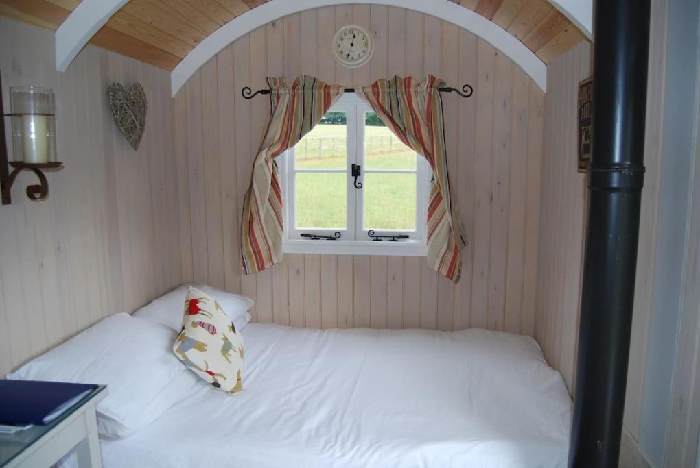 Skylark Shepherds Hut Royal Tunbridge Wells Eksteriør bilde